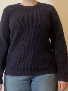 Crewneck Women's Sweater in Dark Navy